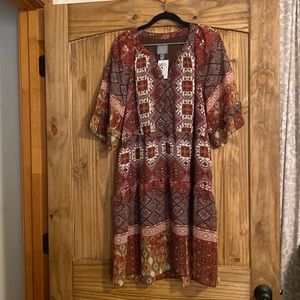 Ladies NWT mid length Dress